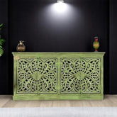 Aparador buffet de 4 puertas con diseño floral tallado a mano, color verde